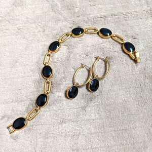 Vintage Black & Goldtone Bracelet and Earrings